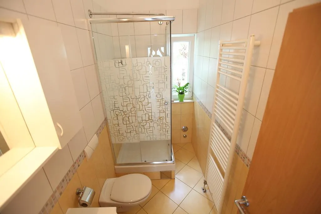Apartments Salona Trogir 0*,